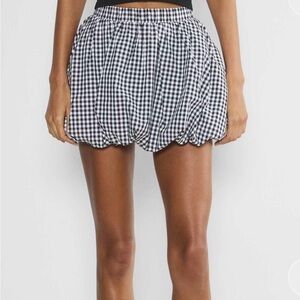 Aritzia Sunday Bubble Mini Skirt